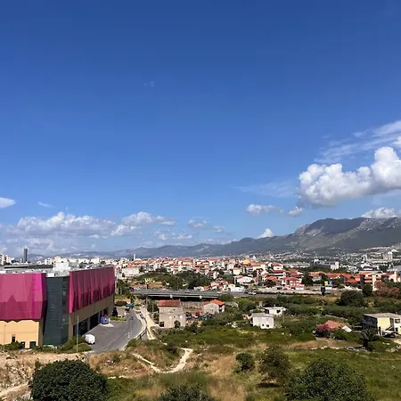 Deliri With Private Parking Apartman Split