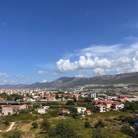 Deliri With Private Parking *