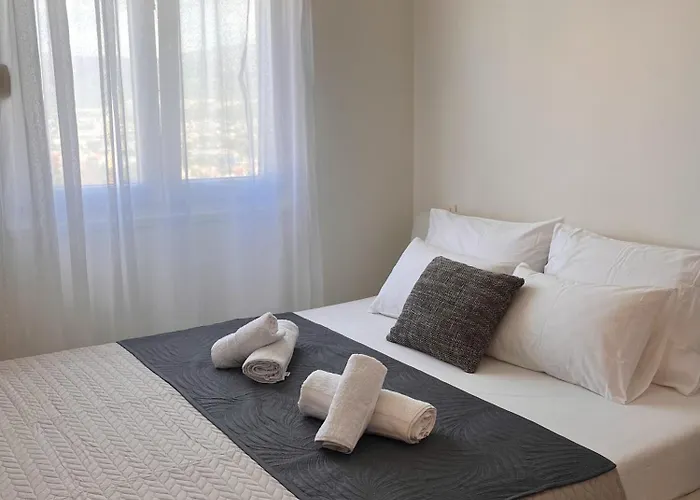 Apartament Deliri With Private Parking