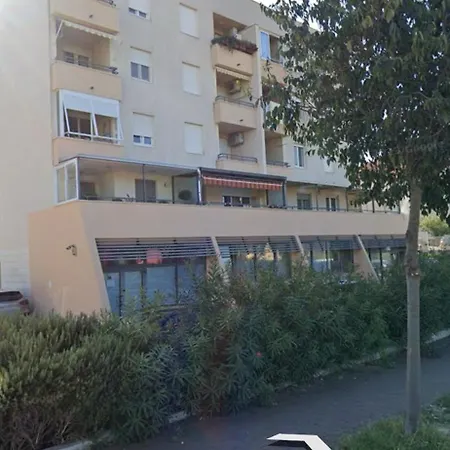 Appartamento Deliri With Private Parking Spalato
